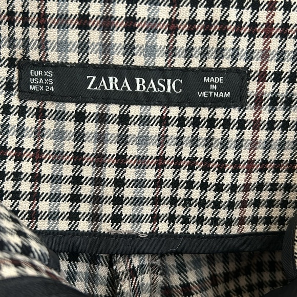 Zara high rise plaid belted pleated trousers - Picture 6 of 6